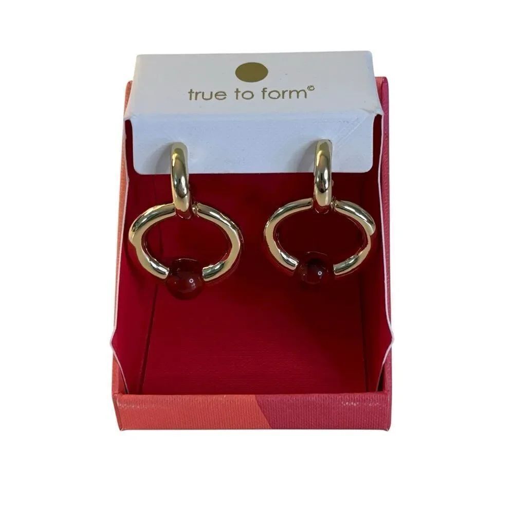 True to Form Elegant Gold Tone Hoops w/ Amber Colored Center Accent Bead.
